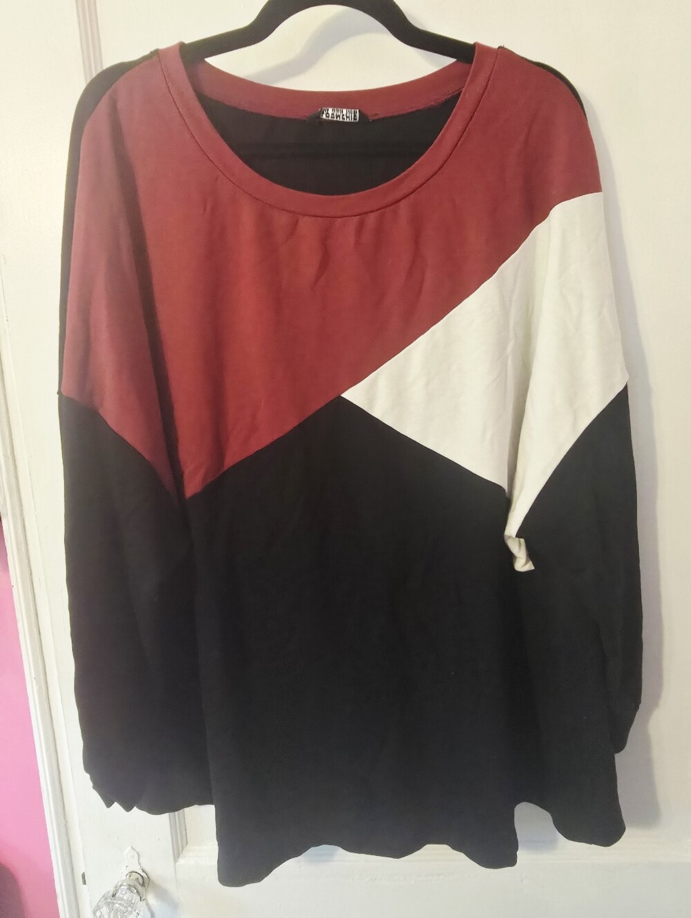 BloomChic Colorblock Crewneck Long Sleeve Tunic Top- Red, White & Black
